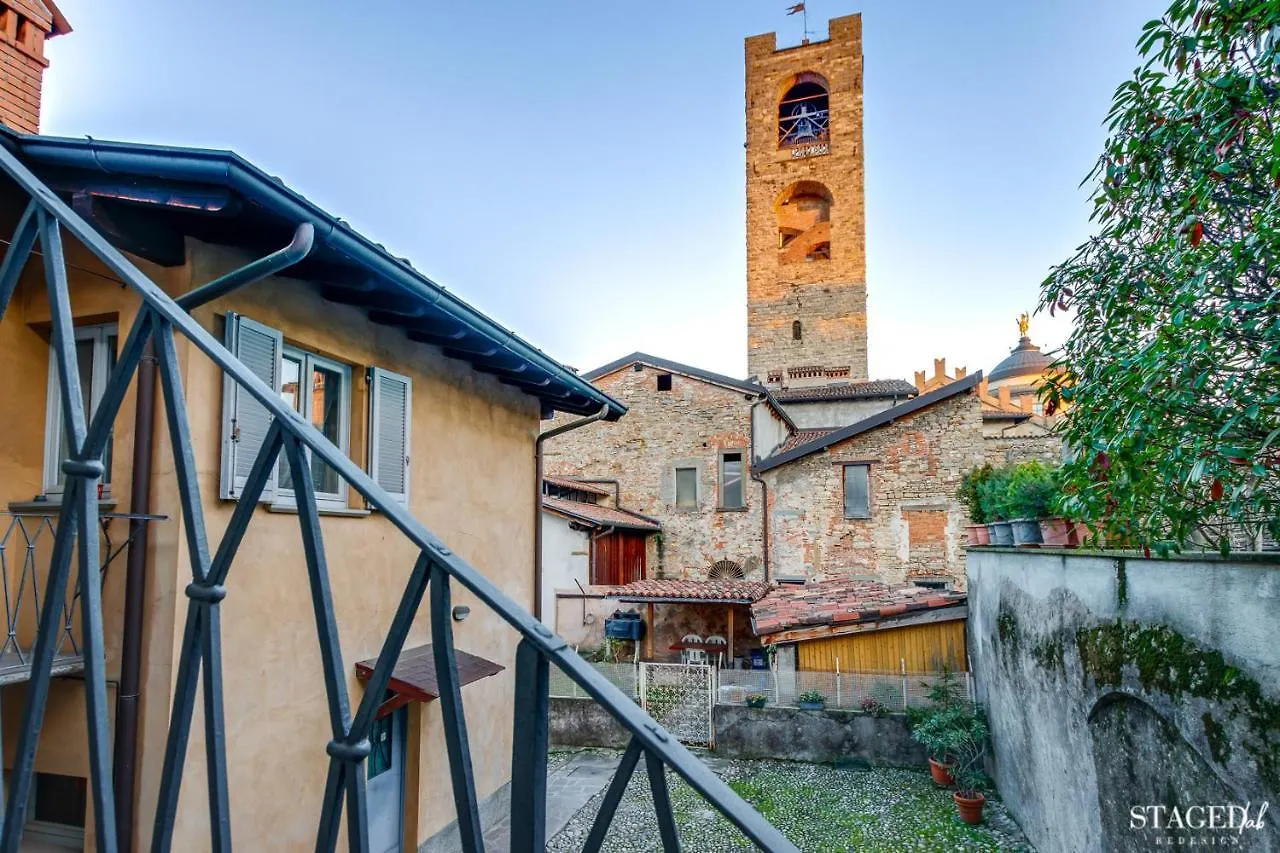 Feel - Grand Alta Apartment Bergame